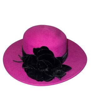 Kathy Jeanne Vintage 100% Fuchsia Wool with black velvet band w/ 3-D Flower
